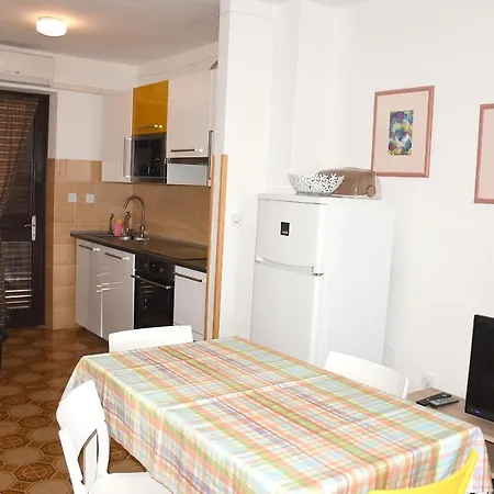 Cosy With A Terrace And A Sea View