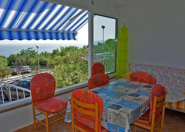 Lejlighed Cosy With A Terrace And A Sea View Ravni