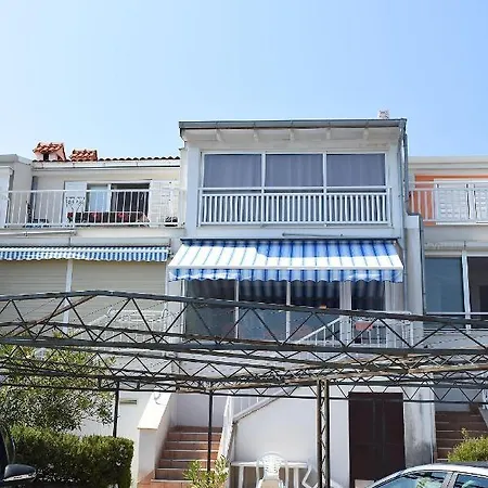 Lejlighed Cosy With A Terrace And A Sea View Ravni